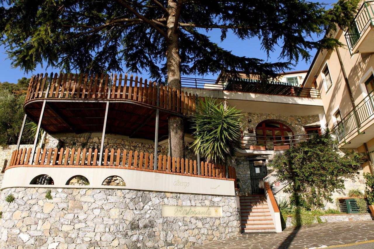 Hotel Rosita Finale Ligure Exterior foto